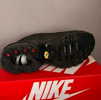 Tn nike taille 45