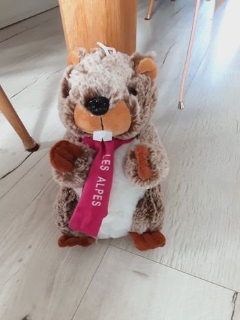 Peluche marmotte Les Alpes 25 cm Neuve