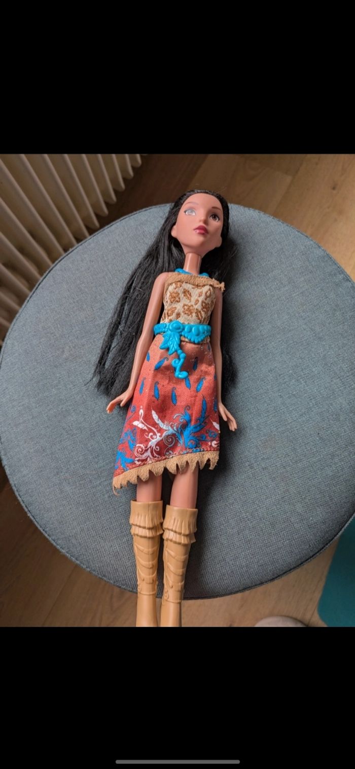 Poupée - Pocahontas