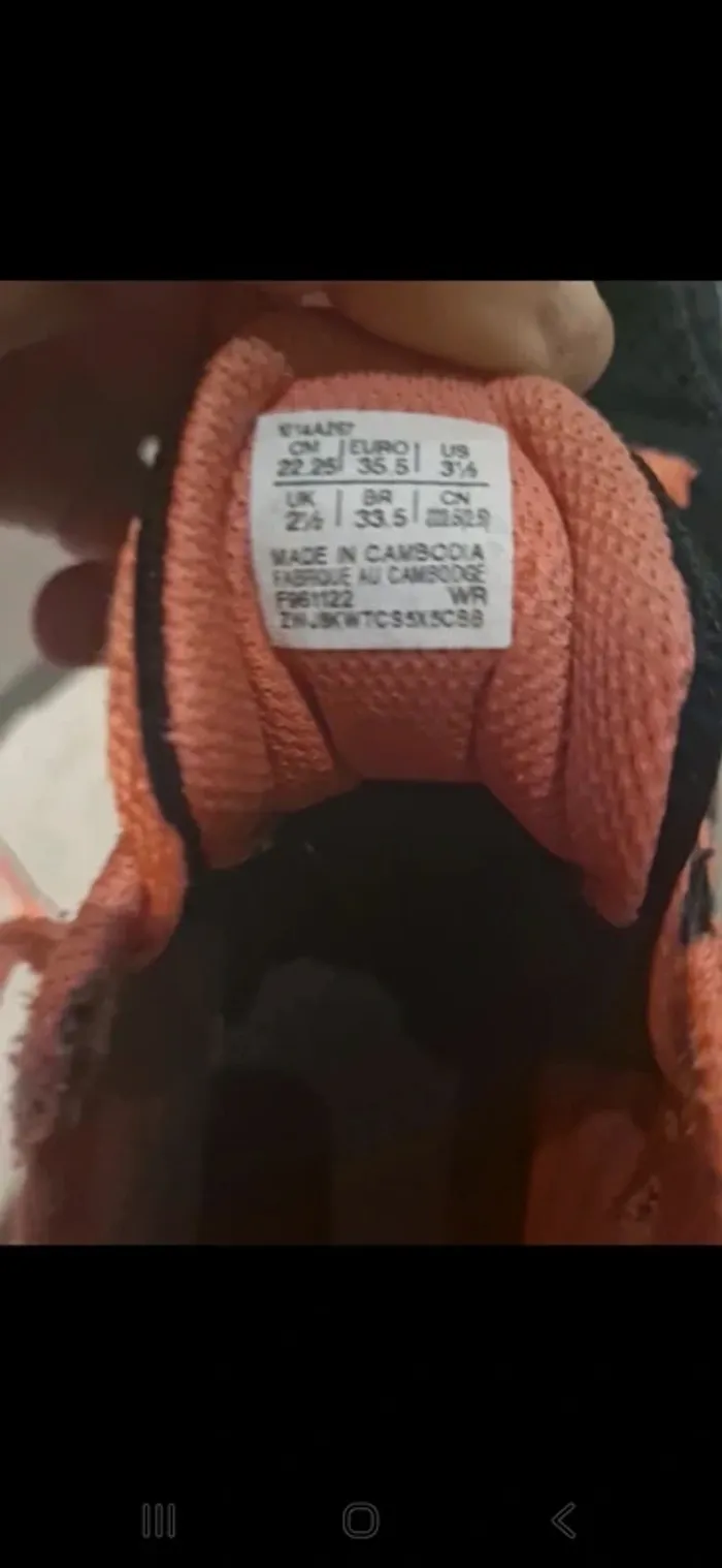 Basket asics noir et corail taille 35.5 tres bon etat - photo numéro 7