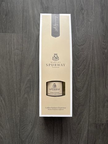 Parfum d’intérieur Orange et Pain d’épices Marcus SPURWAY