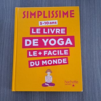 Livre de yoga enfant