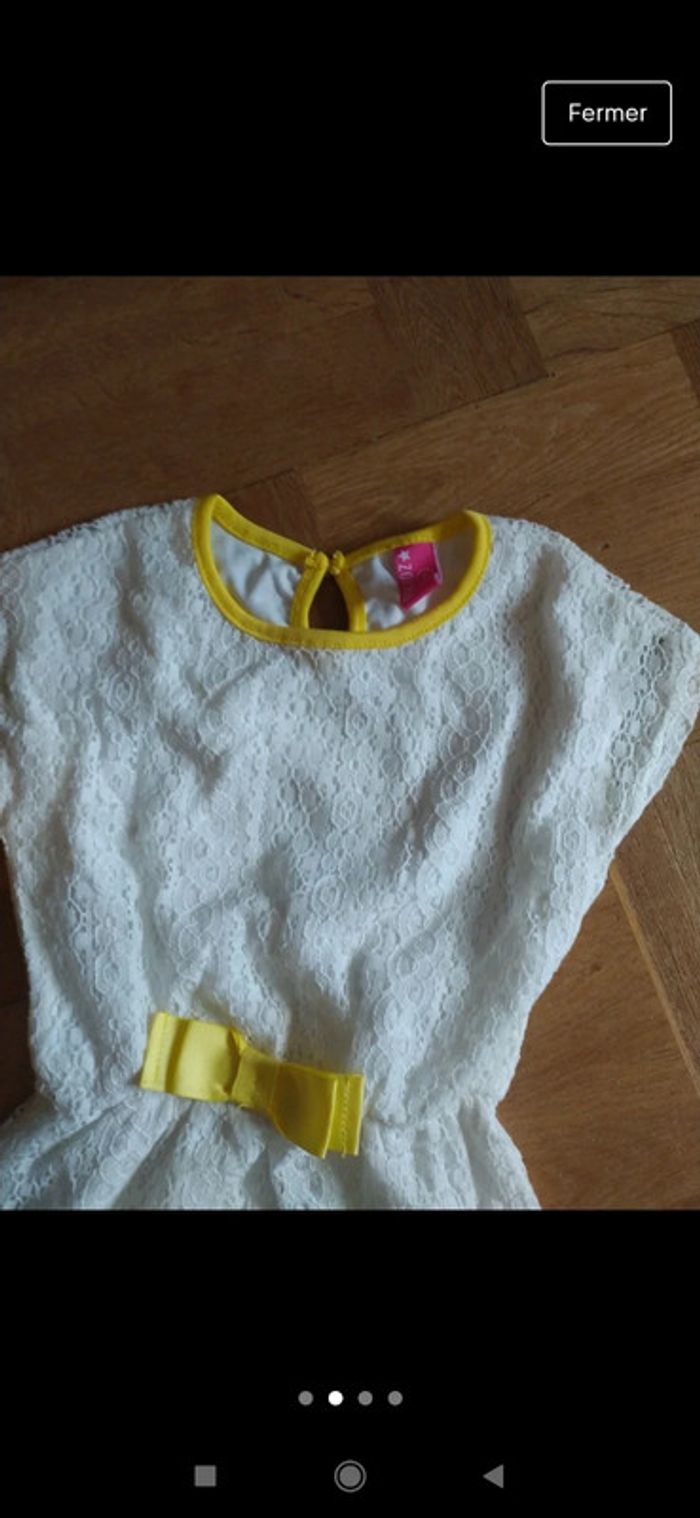 Robe dentelle blanc et jaune taille 5 ans baptême - photo numéro 4