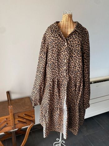 Robe Kiabi baby doll léopard taille 34/36