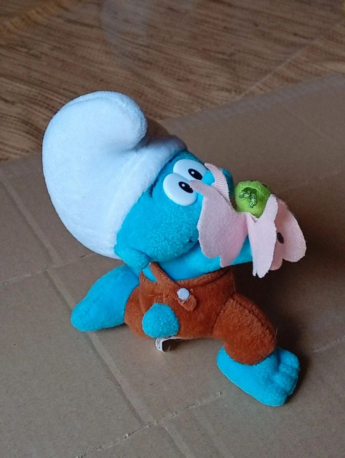 Jolie peluche Schtroumpfs authentique Peyo 2001 - photo numéro 3