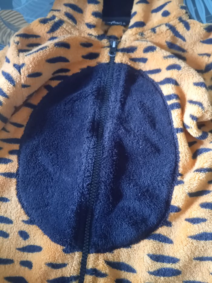 Combinaison pyjama tigre – Taille 4 ans – Marque Influx - photo numéro 4