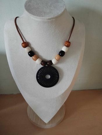 collier