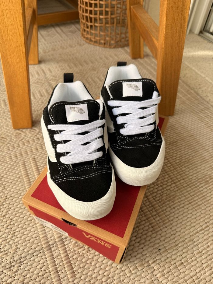 Vans Knu Skool black and White - Taille 36.5 - photo numéro 8
