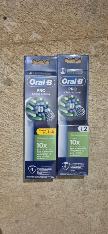 Lot de 6 brossettes Oral B Cross Action