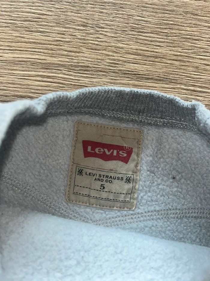 Sweat levis - photo numéro 3