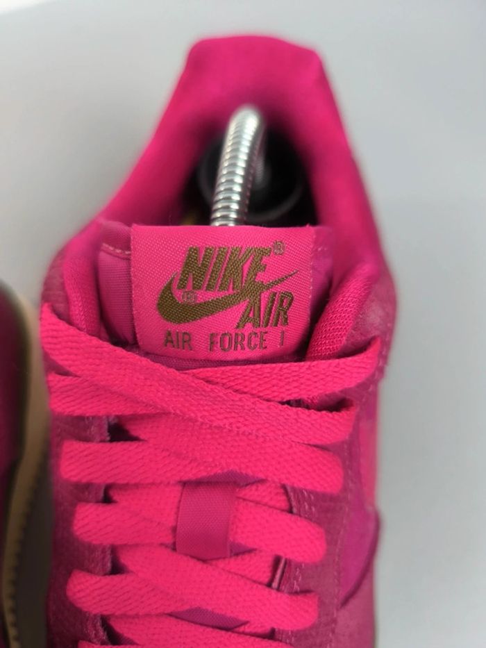 Baskets femme Nike air force one fushia rose et verte pointure 38.5 tres bon état - photo numéro 5