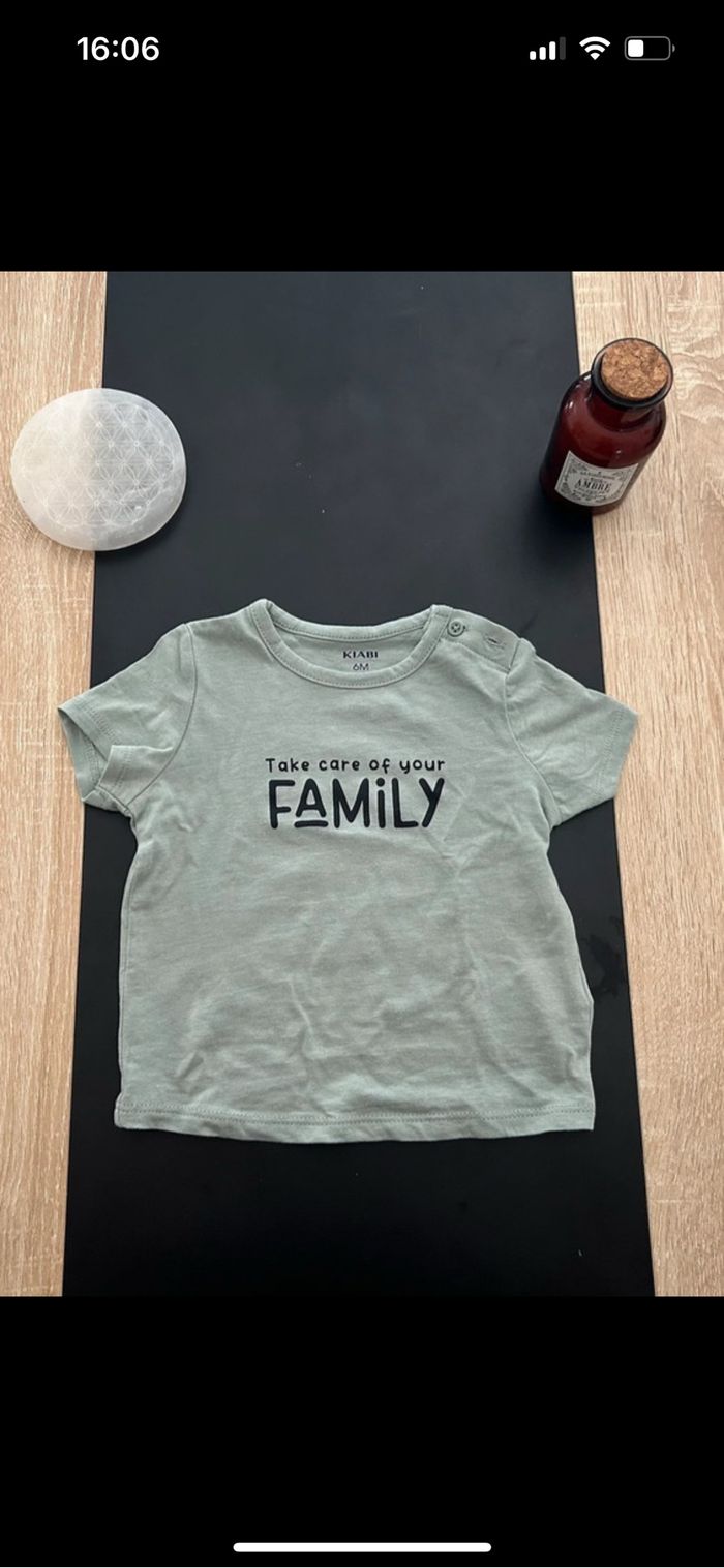 Lot de 7 tee-shirts et 1 salopette - photo numéro 5