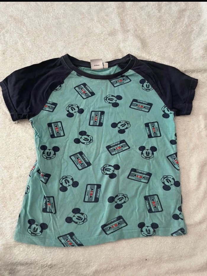 Lot de vêtements taille 6 ans - photo numéro 2