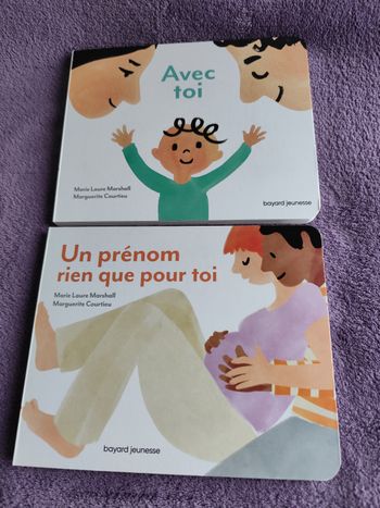 Lot de 2 livres bebe cartonnés  un prénom rien que pour toi + avec toi de marie laure Marshall série les mots doux