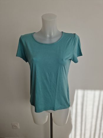 Tee-shirt bleu avec bordage noir dans le dos Armor-Lux