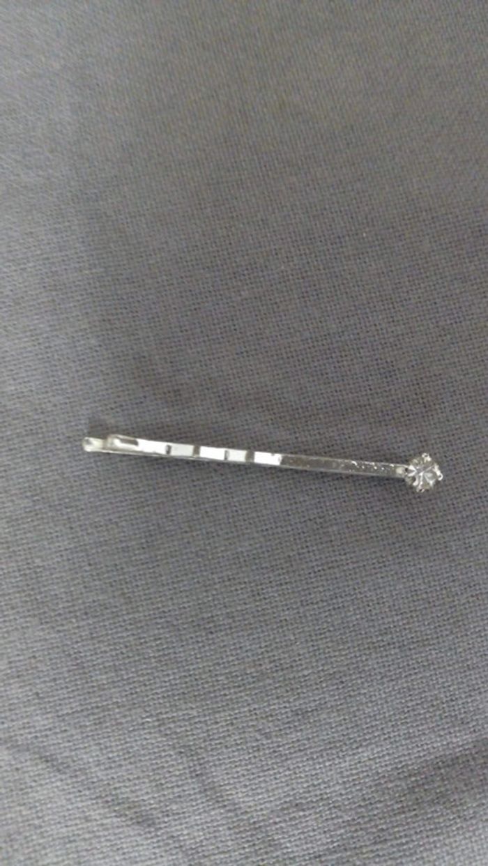 Barrette/épingle à cheveux argenté strass