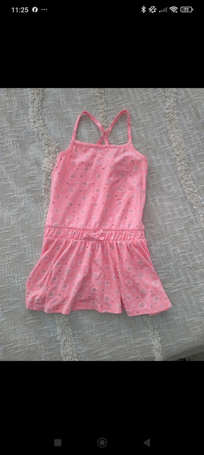 Lot robe fille 6 ans - photo numéro 2