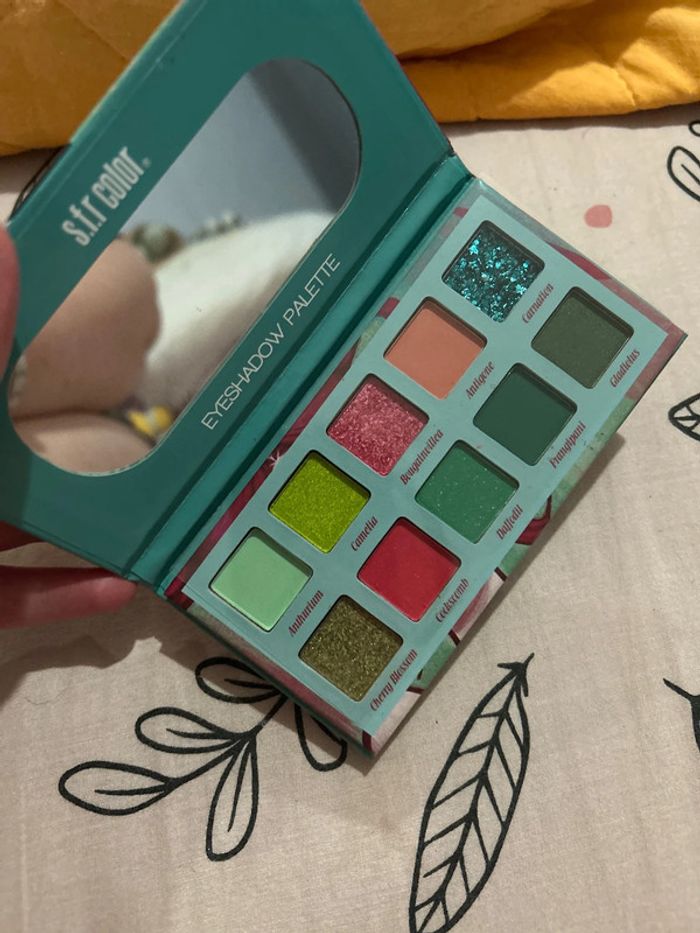 Palette de maquillage - photo numéro 6