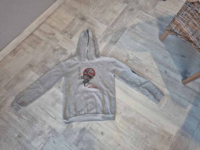 Sweat-Shirt à capuche Taille 12 ans