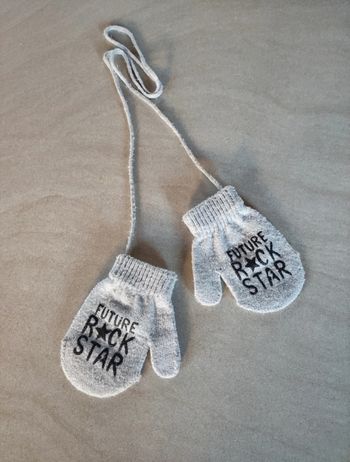 Moufles bébé grises