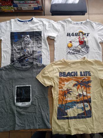 Lot 4 tee-shirts 10 ans
