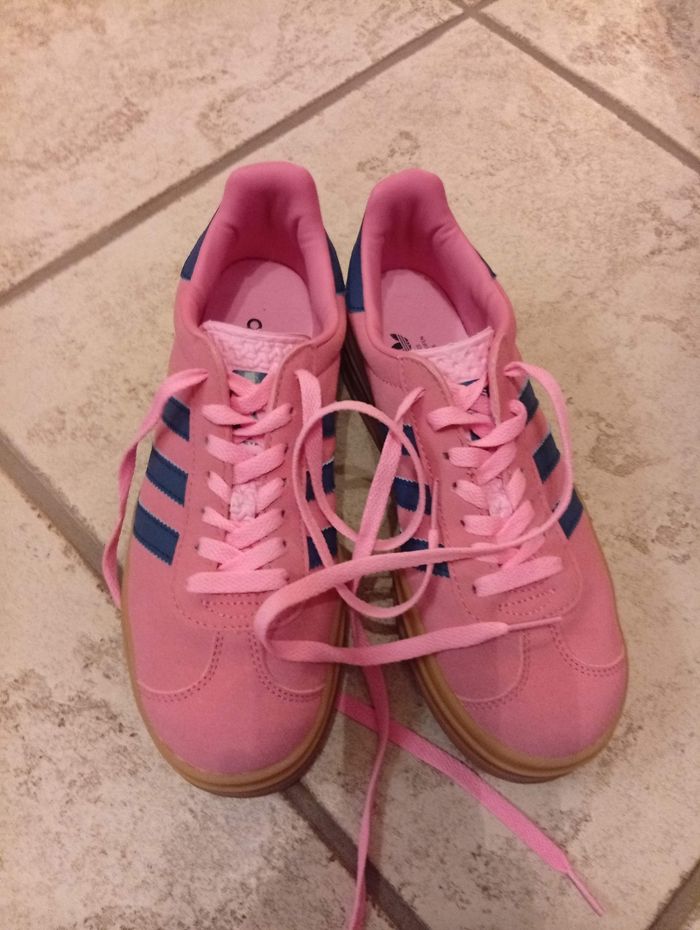 Adidas gazelle bold rose