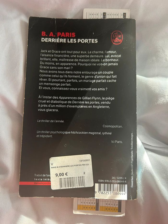 Livre de poche - photo numéro 2