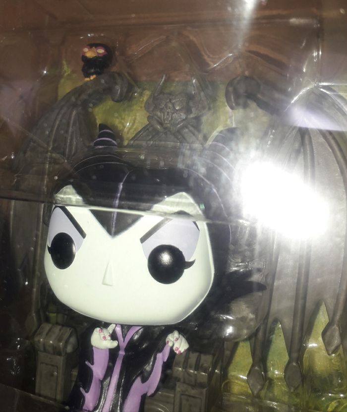 Funko Pop Maleficent on Throne Maléfique Disney Villains #784 - photo numéro 10