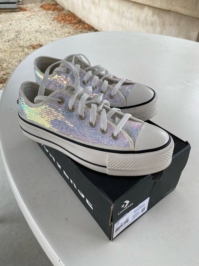 Converse CTAS lift