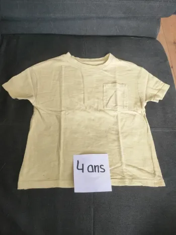 T-shirt manches courtes jaune/vert garçon 4 ans