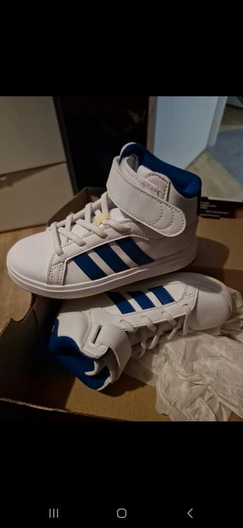 Chaussure adidas