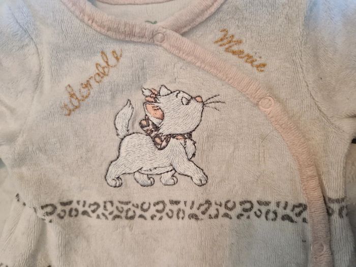 Pyjama 1 mois - photo numéro 3