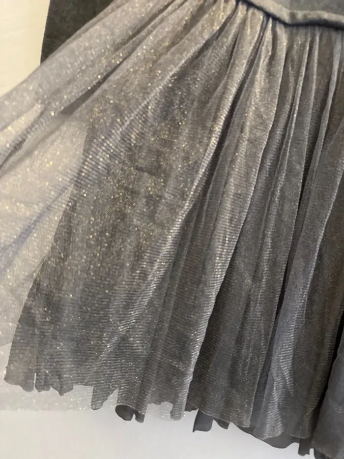 Robe grise 14 ans à paillettes or longue - photo numéro 3