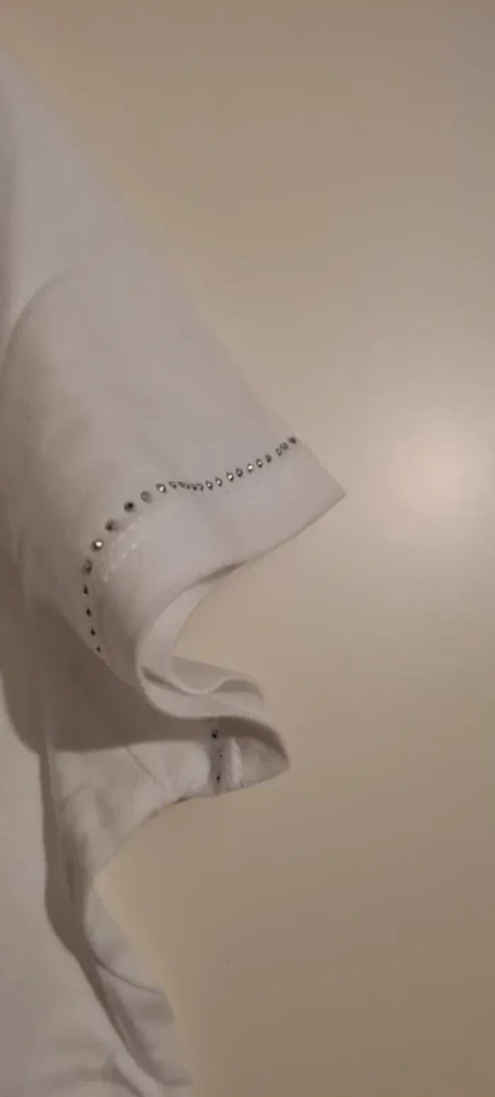 Tee-shirt blanc strass Mango - photo numéro 4