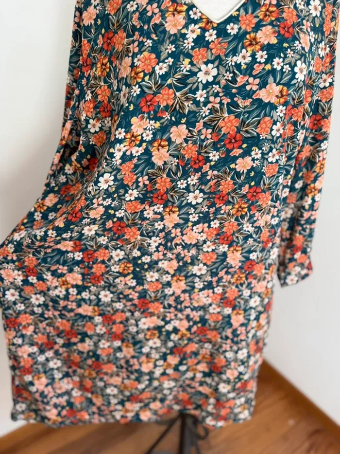 Superbe robe fleurie fluide neuve Christy 🌸 T4 46 - photo numéro 4