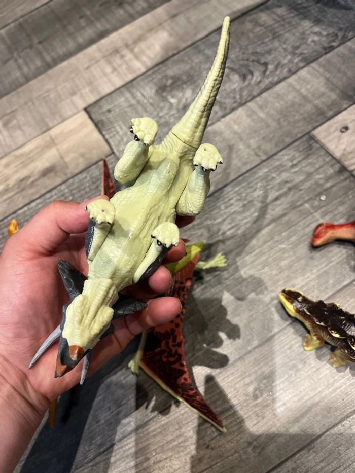 Lot dinosaures - photo numéro 9
