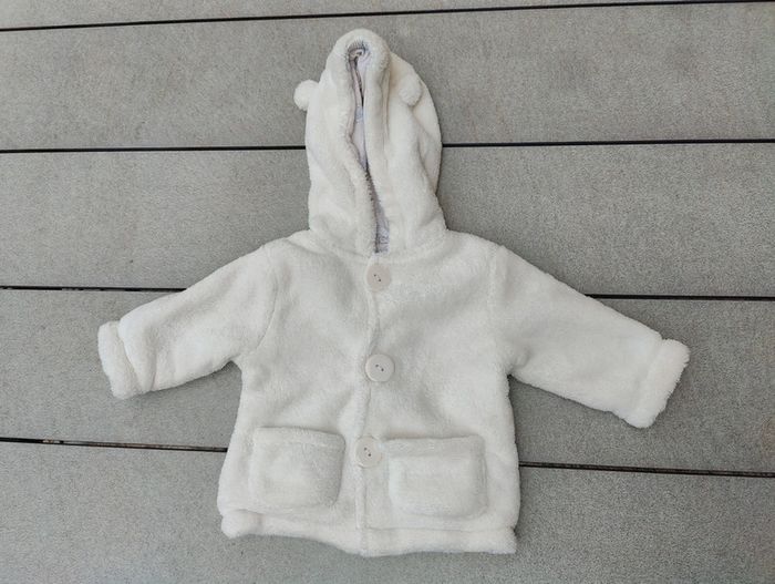 Jolie manteau blanc fille 3 mois - photo numéro 2