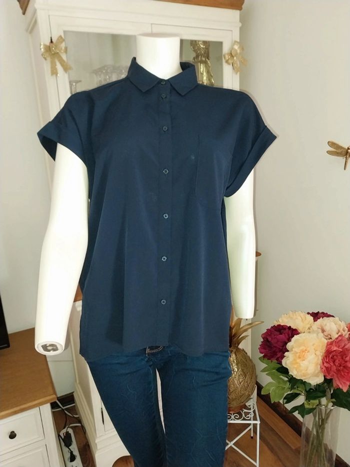 Blouse / chemise/ chemisier manches courtes bleu marine état neuf by Mango