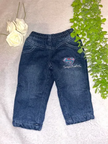 Très beau pantalon jean pour  bébé fille