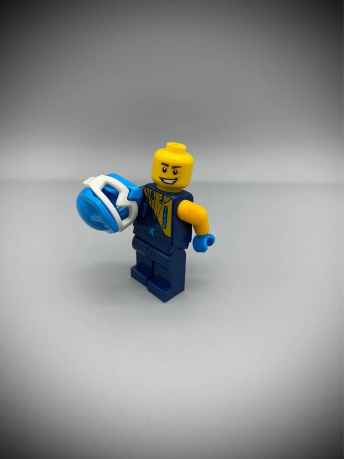 Minifigurine LEGO City cty0904 - Explorateur Polaire - Très bon état - photo numéro 3