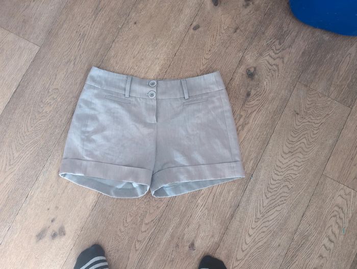 Short gris la city 40