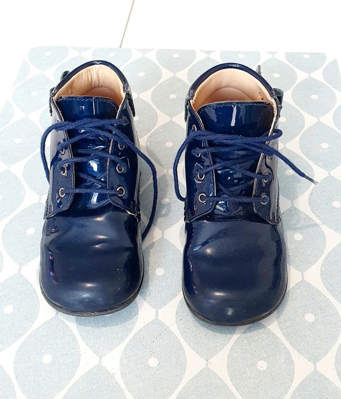 Chaussures vernis Lucine - P25