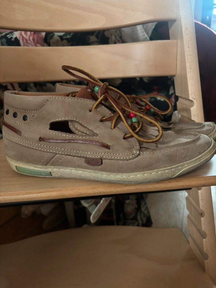 Basket Dolfie taille 40