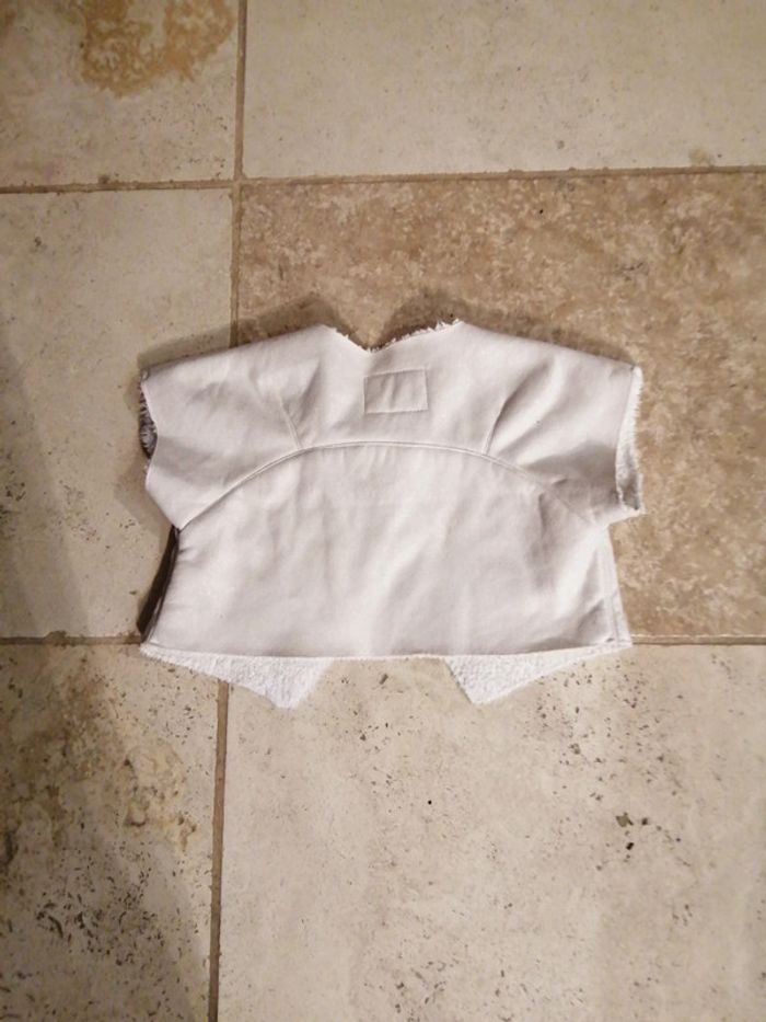 Gilet sans manches de fêtes en 6 ans - photo numéro 2