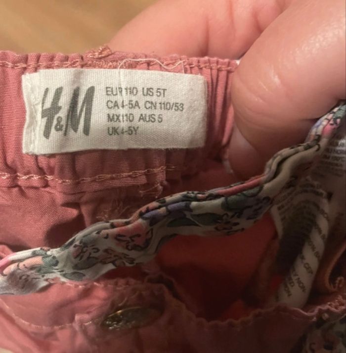 Short /H&M / 5 ans - photo numéro 2