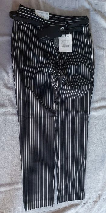 Pantalon chino slim stradivarius taille 34