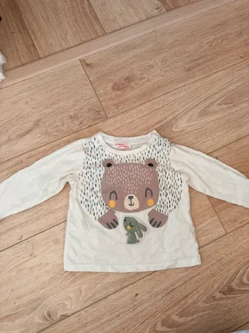 TEE shirt