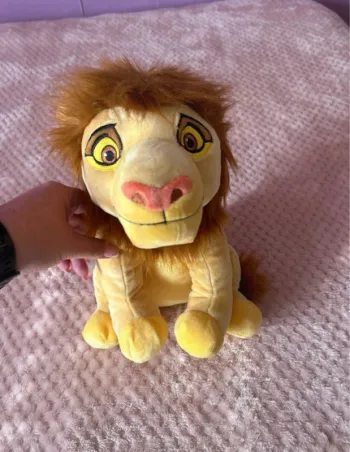 Peluche lion
