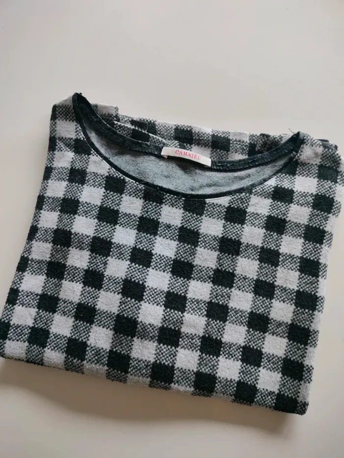 Pull à carreaux + poche Camaïeu S/M