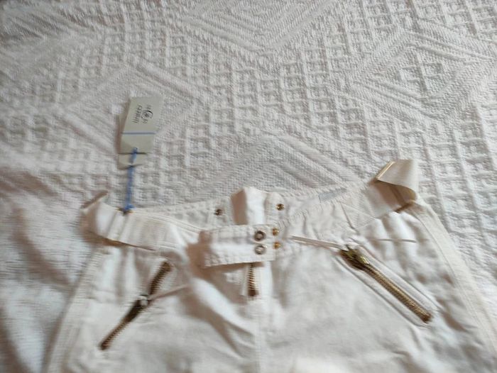 Pantacourt 18 R Cerruti Taille 44 Blanc - photo numéro 8